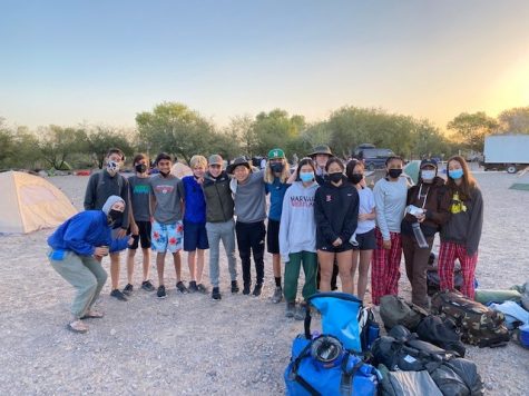 Ninth graders gather for a photo on the Colorado River trip the week of Oct. 11. Grade-level retreats resumed after a year of being online.