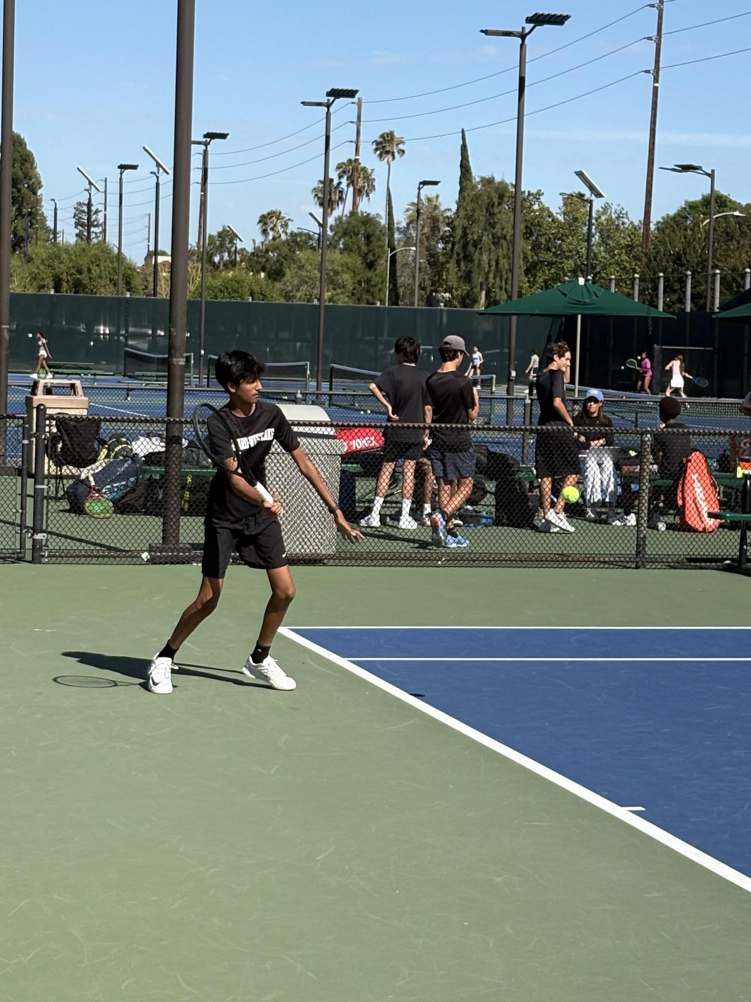 BOYS BLACK TENNIS TEAM PREVAILS OVER OAKWOOD TO FINISH OFF UNDEFEATED REGULAR SEASON