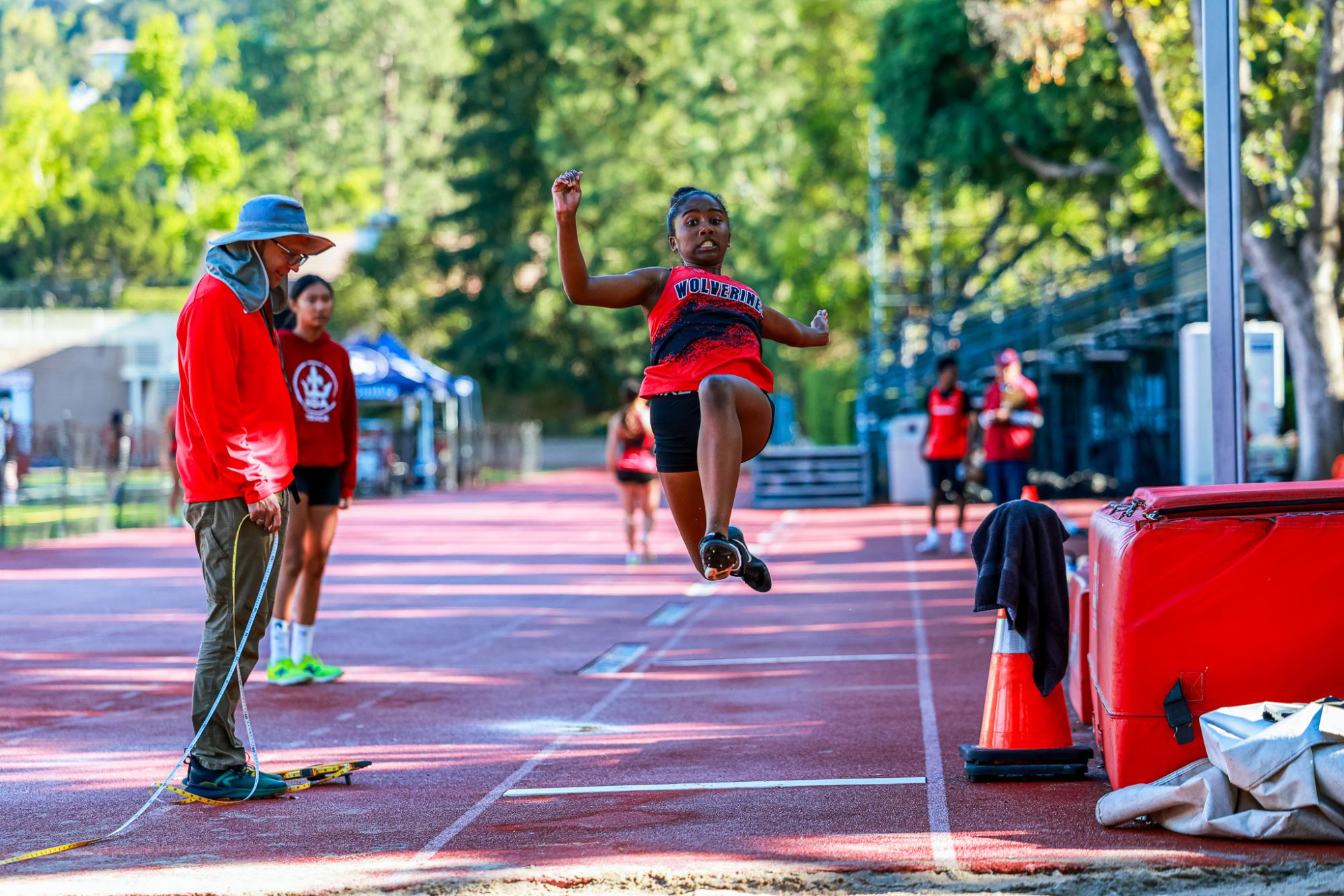 HW JV Track Dominates Senior Day Invitational with Convincing Team Wins