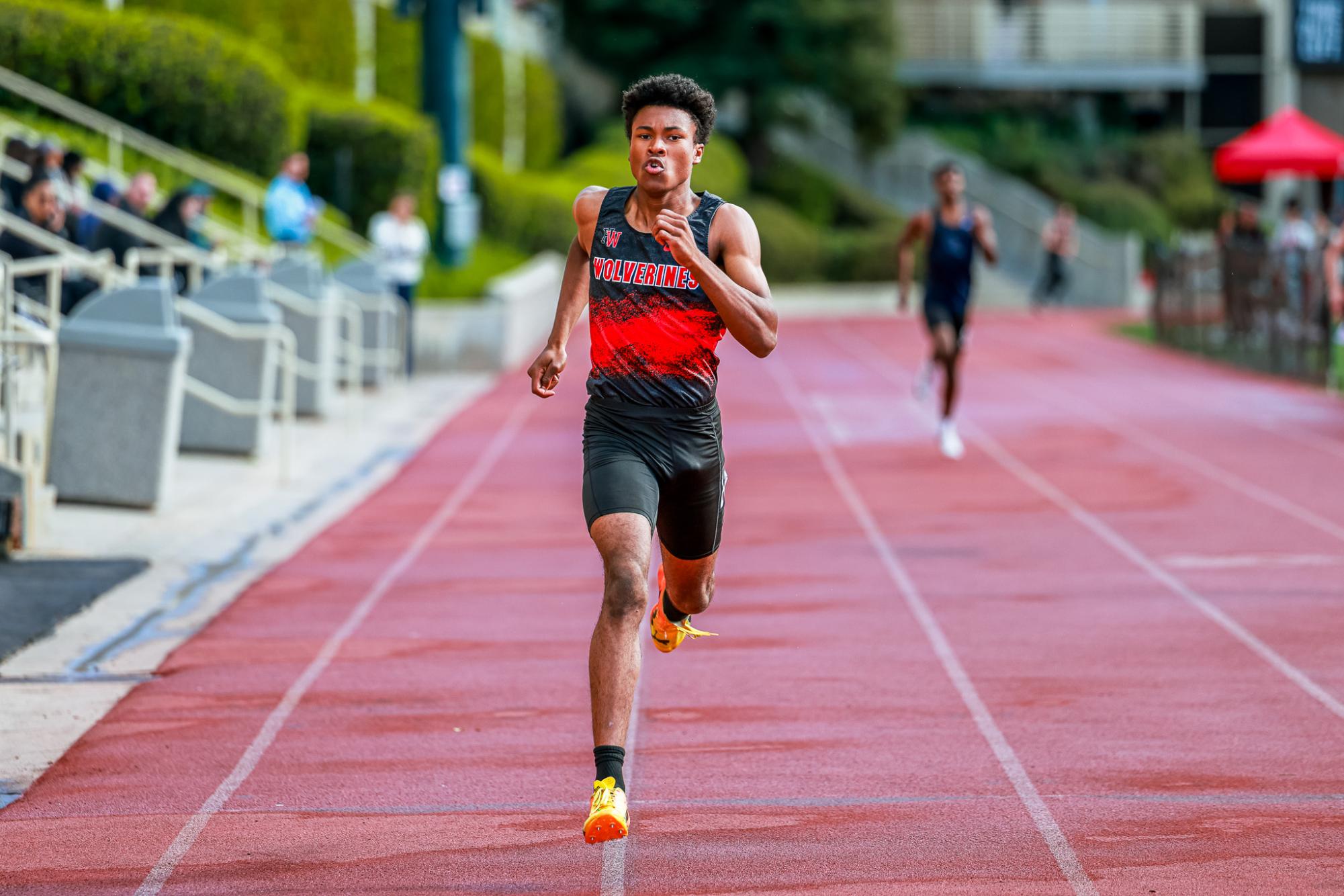 HW JV Track Dominates Senior Day Invitational with Convincing Team Wins